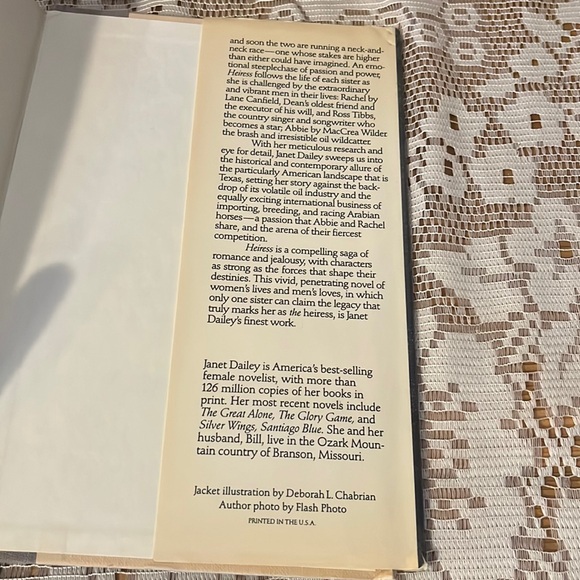 Heiress, Janet Dailey - Picture 4 of 6